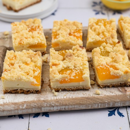 Rezept für Obstkuchen: Backen mit Aprikosen aus der Dose